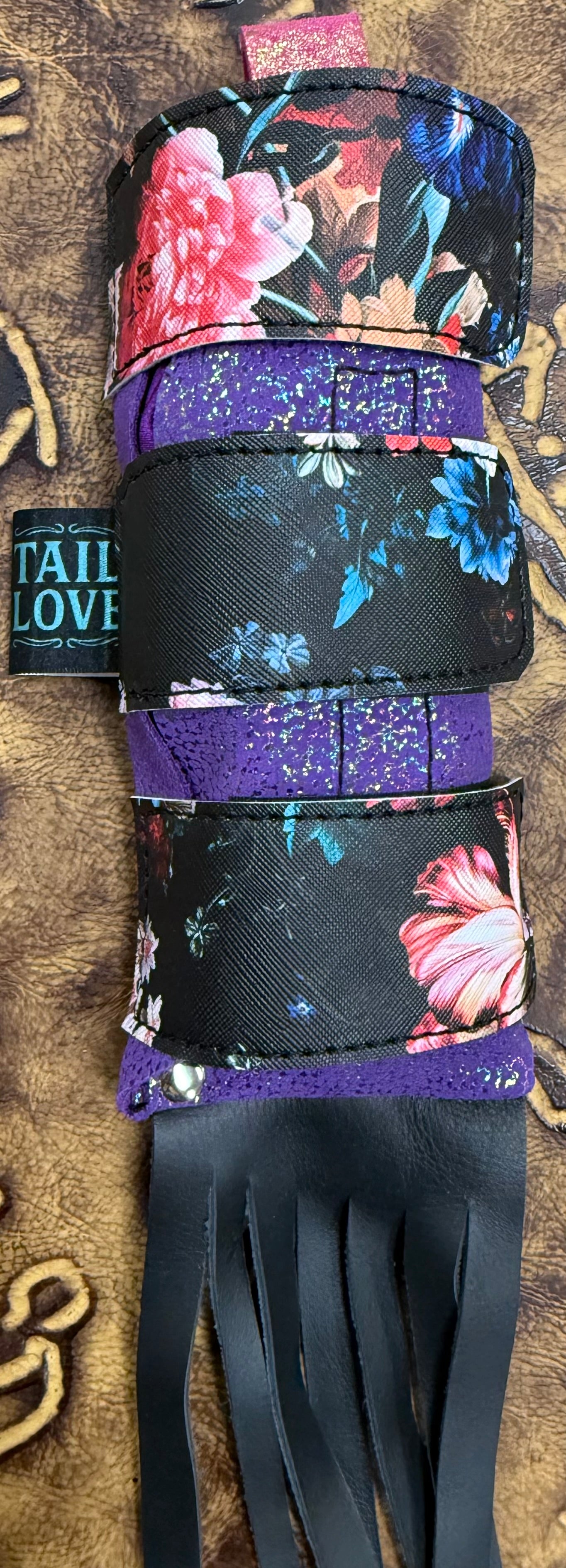 3 strap Gemma