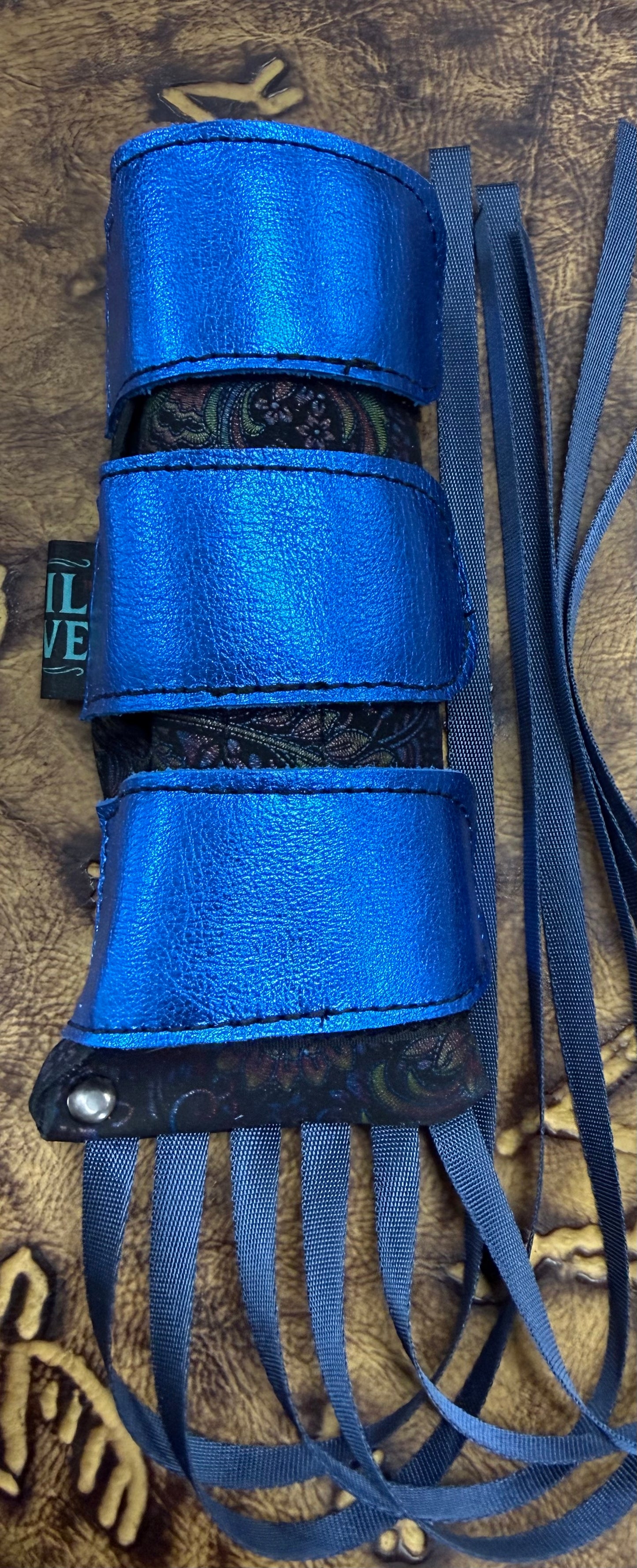 3 Strap Gemma